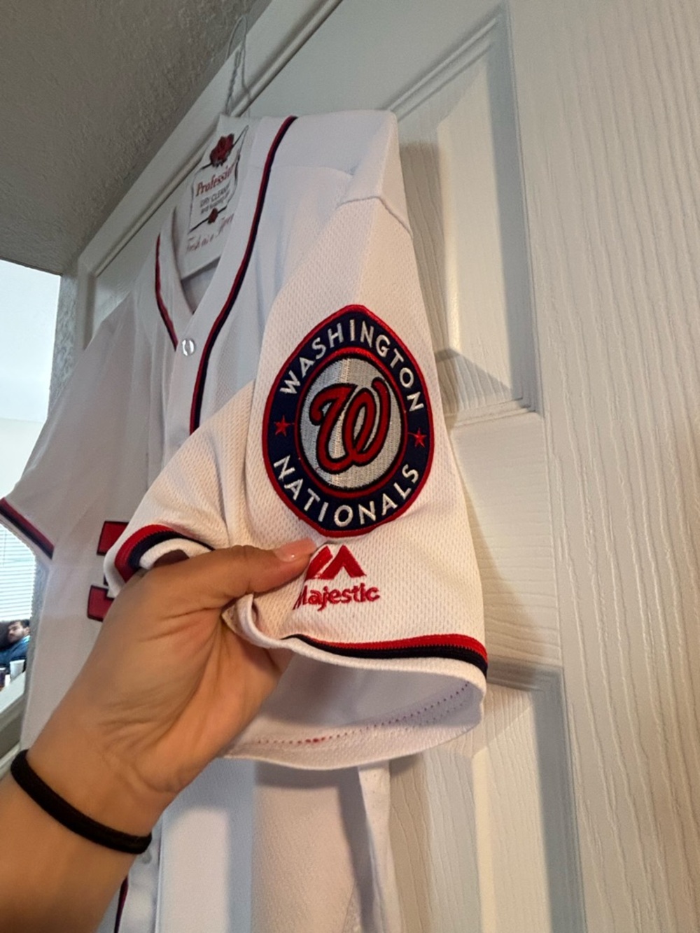 Washington Nationals #34 Harper White Baseball Jersey - Picture 3 of 4